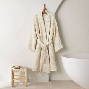 Casaluna - S/M Waffle Bath Robe Snowfall White - Casaluna White